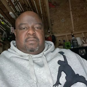 Meet your Posher, Broderick